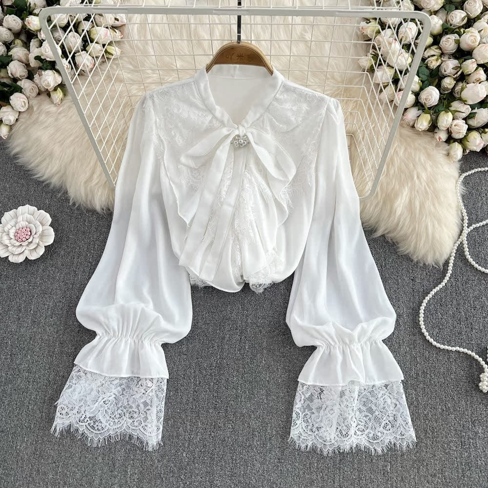 Womens Retro Elegant Loose-Fit Lace-Patch Flare-Sleeve Shirt